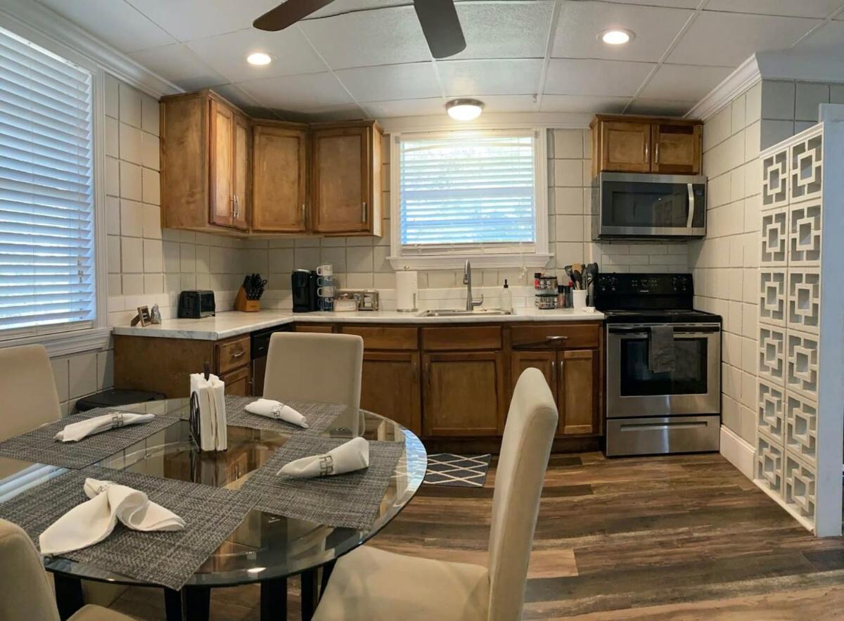 Comfortable Cottage On The Blue Mile - Close To Gsu! Statesboro Exterior photo